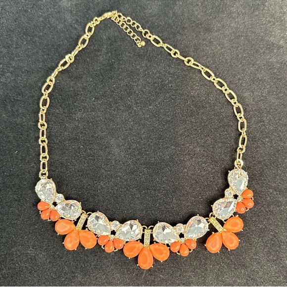 Francesca's Collections Jewelry - Francesca's Peach Rhinestones and Gold Chain Statement Necklace